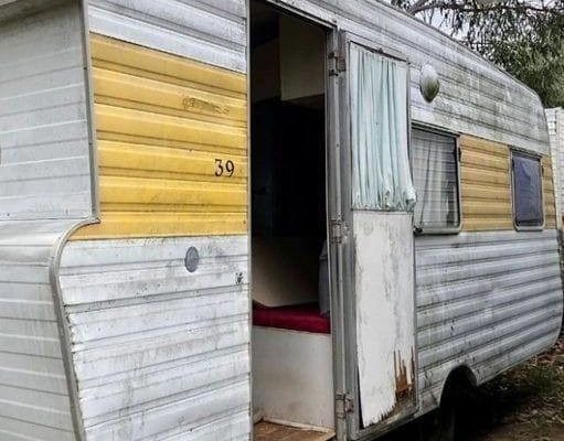 Homeless Lady Given Free “Ugly” Abandoned Trailer, But Wait Till You See What She Made Of It