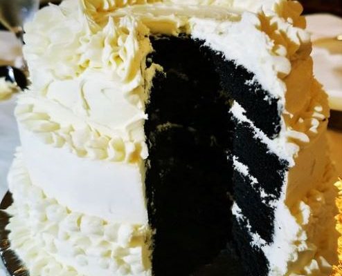 My Wedding Cake Turned out to Be Black inside with a Creepy “Surprise” – I Went Pale When I Discovered Who Did This and Why