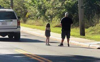 My Dad Left Me When I Was 13 — Ten Years Later, I Saw Him on the Side of the Road Hitchhiking with a Little Girl