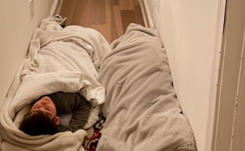 I Came Home to Find My Kids Sleeping in the Hallway — What My Husband Turned Their Bedroom into While I Was Away Made Me Feral