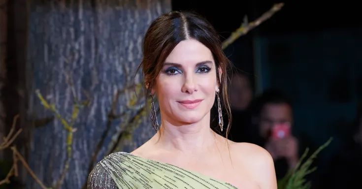 Sandra Bullock, 60, Makes a Rare Red-Carpet Appearance Following the Death of Her Longtime Partner, Causing a Stir